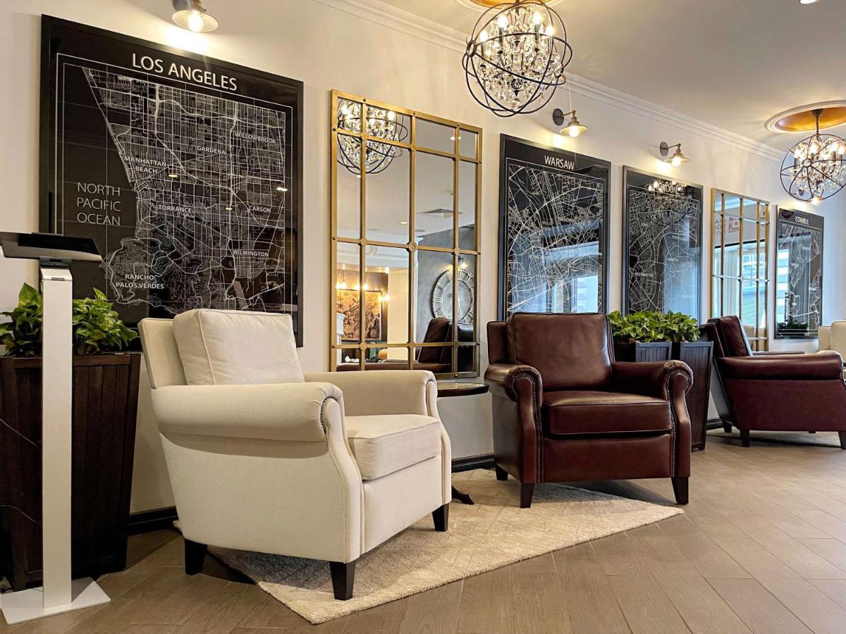 Best Western Plus Market Square Lviv Ngoại thất bức ảnh