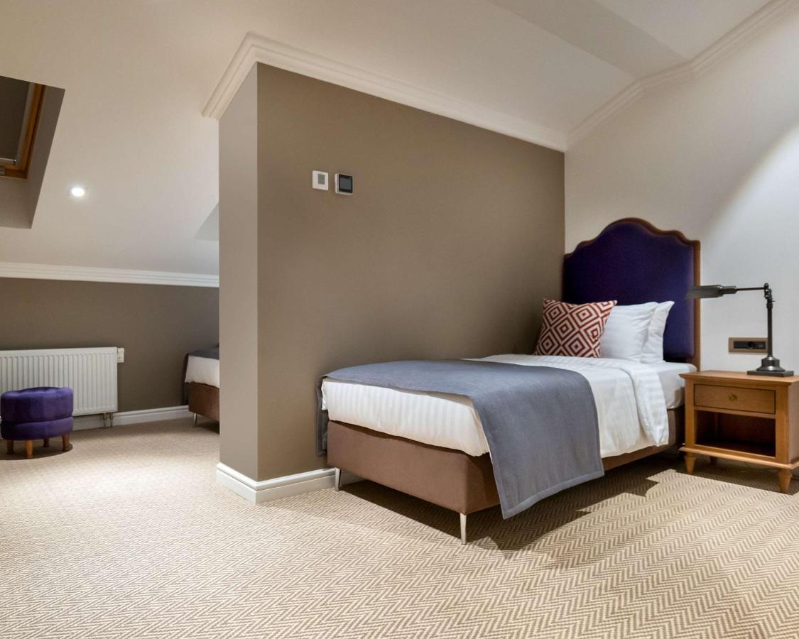 Best Western Plus Market Square Lviv Ngoại thất bức ảnh