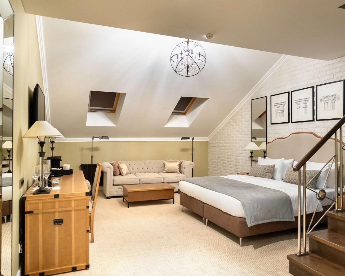 Best Western Plus Market Square Lviv Ngoại thất bức ảnh