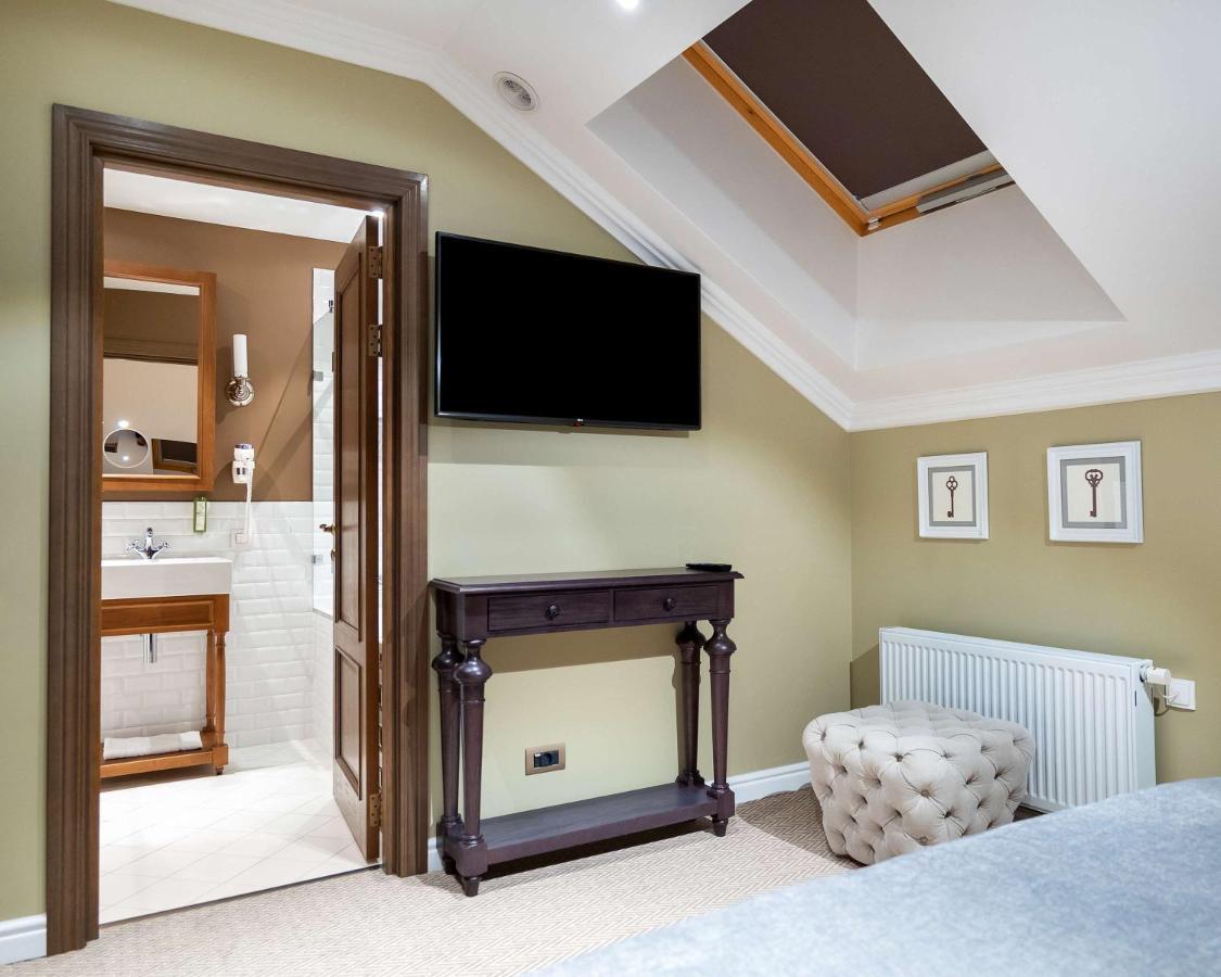 Best Western Plus Market Square Lviv Ngoại thất bức ảnh