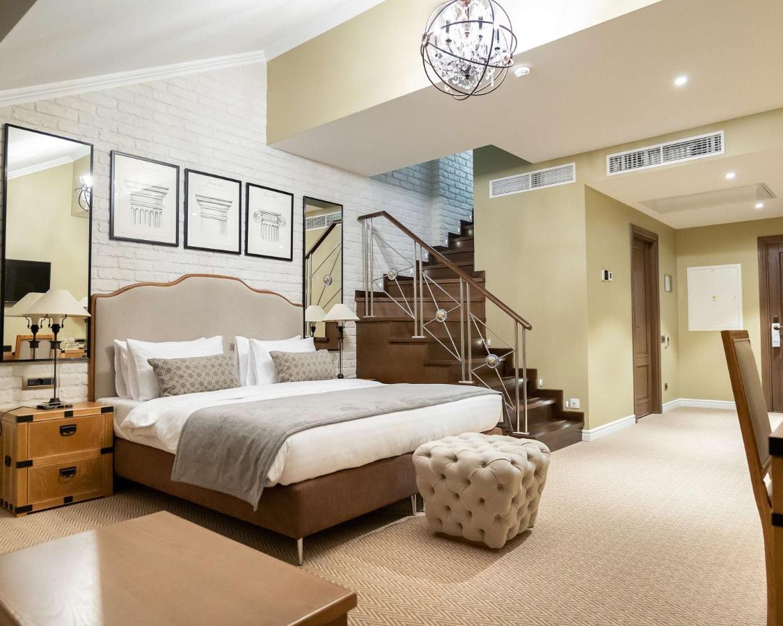 Best Western Plus Market Square Lviv Ngoại thất bức ảnh