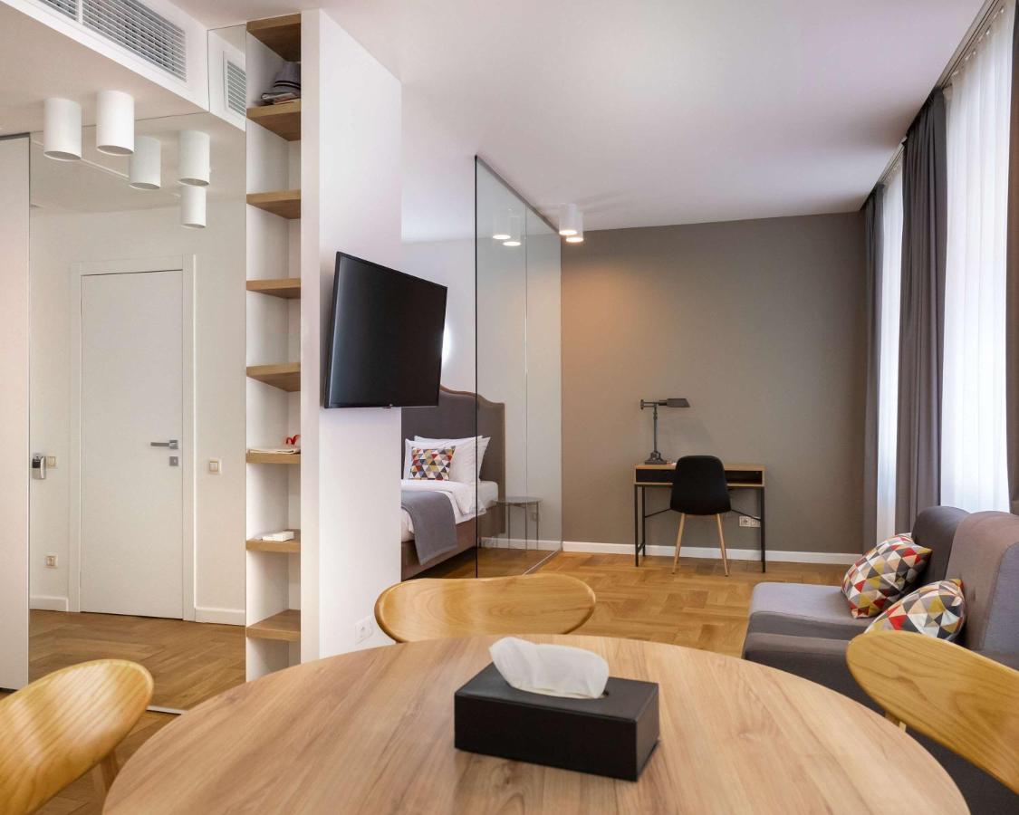 Best Western Plus Market Square Lviv Ngoại thất bức ảnh