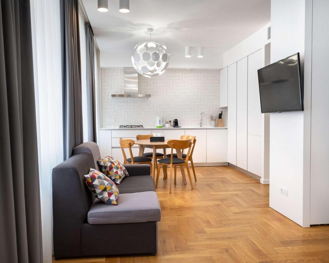 Best Western Plus Market Square Lviv Ngoại thất bức ảnh